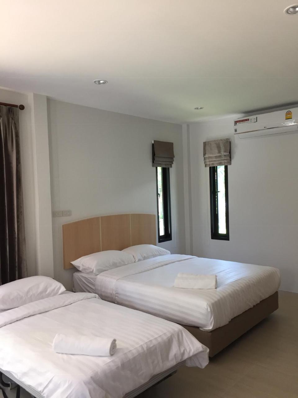 Bulan Villa 라용 외부 사진